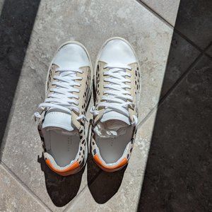 Oliver Cabell Low Joll